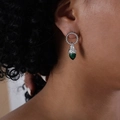 Boucles d'oreilles créoles torsadées en argent avec pendentif gemme facettée vert foncé - Boucles d'Oreilles Look Pierre Verte Acier (F903)