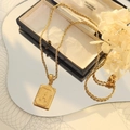 Collana vintage con ciondolo quadrato lettera A e catena a corda dorata da donna - 50cm / Lettera A Oro (RP015)