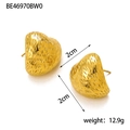 Detailed close-up of 2cm gold heart stud earrings with unique bark texture finish - Gold Striped Heart Stud Style (BE46970BW0)