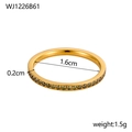 Anello in acciaio inossidabile placcato oro 18K con zirconi verde oliva e diametro 1,6 cm - US 5 / Zirconia Verde Oliva