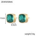 Detailansicht der quadratischen grünen Kristallohrringe mit 1,1 cm Höhe und 18K Gold - Grüner Quadratischer Zargenfassungs-Stecker (ZE40505BW6)