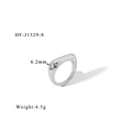 Dettaglio macro dell'anello a goccia argento con larghezza 6,2 mm e peso 4,5 g - Linea Irregolare Argento (HF-J1529-S-6)