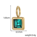 Detalle macro del colgante de esmeralda cuadrada con baño de oro de 18K y medidas - Verde s18/492