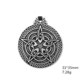 Macro detail of antique silver pentagram amulet showing 31x35mm size and 7.28g weight - Celtic Knot Pentagram (Style 5)