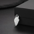 Pendentif méduse en acier inoxydable poli avec gravure de coquillage sur boîte cadeau - Acier