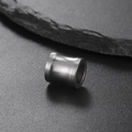 Cuenta cilíndrica de acero inoxidable para joyería DIY sobre piedra de textura oscura - Color acero
