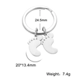 Spécifications de taille pour le porte-clés avec pendentifs pieds de bébé en acier - Style Empreintes Multiples A / Argenté