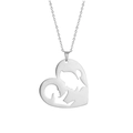 Zilveren hartketting met moeder en baby silhouet uitsparing aan gepolijste ketting - Heart Mother and Child / Staalkleur