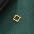 Minimalistischer hohler quadratischer Edelstahl-Schmuckanhänger mit 18K Gold-Finish - Geometrisches Quadrat - Gold