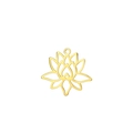 Détail du pendentif lotus doré en acier inoxydable avec design creux sophistiqué - Lotus Doré