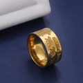 Golden 10mm stainless steel mama bear ring with bear patterns on blue background - US 7 / Gold