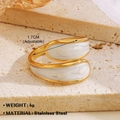 Anello aperto regolabile in acciaio inossidabile dorato con intarsio in smalto bianco - Anello Geometrico - Bianco