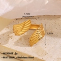 Verstelbare 18K vergulde roestvrijstalen ring met een elegant veerontwerp voor dames - Gouden Engelenvleugel Stijl (828)