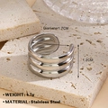 Anillo abierto minimalista de acero inoxidable plateado con diseño de triple capa - Estilo Ancho Liso Multicapa (1096) / Color acero