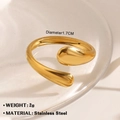 Minimalistischer goldener Edelstahlring im Tropfendesign, 2g Gewicht und 1,7cm Durchmesser - Goldring 781