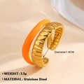 Anello a doppio strato in smalto arancione e acciaio dorato con diametro 1,8 cm - Stile Doppio Strato a Onda in Smalto Arancione (Anello d'Oro 756)