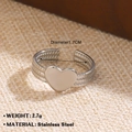 Anillo abierto de corazón de acero inoxidable plateado con banda triple de líneas onduladas - 1460 Heart-Shaped Open Style / Plateado
