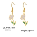 Boucles d'oreilles en acier doré avec pétales blancs et feuilles vertes, 20.4x11.1mm - Iris / Or