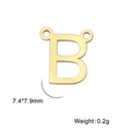 Makroansicht des goldenen Edelstahl-Buchstaben B Anhängers mit Ösen, 7,4x7,9 mm - Gold-B