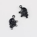 Gothische Totenkopf und Spinnennetz Anhänger aus schwarzer Legierung für DIY-Schmuck - Schwarz Mit Weißen Strasssteinen