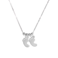 Collier en acier inoxydable argenté poli avec mignons pendentifs pieds de bébé et perles - Couleur Argent (2 Empreintes)