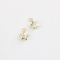Vue détaillée de breloques étoiles dorées avec zircon incrusté pour création de bijoux - Petit 6*8mm / Or