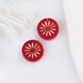 Gros plan de perles en verre tchèque rouges avec motif doré pour bijoux DIY - Rouge Transparent