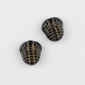 Dettaglio di perline di vetro trilobite nere con linee dorate per gioielli - Nero (01121101)