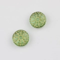 Detalle de cuentas de vidrio verde con patrones dorados para joyas vintage hechas a mano - Verde Transparente