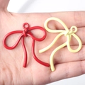Colgantes de lazo minimalistas en aleación roja y amarilla para bisutería artesanal - Mezcla Aleatoria