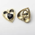 Détails recto et verso de breloques cœur dorées avec pierres noires pour bijoux DIY - Noir & Or