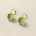 Boucles d'oreilles créoles dorées avec pendentifs demi-cercle vert herbe mat - Vert Avocat