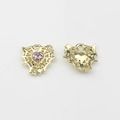 Detail of gold hollow mesh heart pendant with pink zircon and clear crystals - Pink-Gold