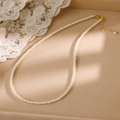 Collier de perles rondes 2mm délicat avec fermoir mousqueton doré et chaînette - Or-Perle Crème 3mm