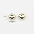 Vista detallada de mini dijes de corazón dorados de 12 mm para crear joyas DIY - 12mmx12mm / Corazón Dorado-Grande