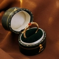 Retro gold ring with a round red agate stone and zircon accents in a velvet jewelry box - 18k Gold/Red Agate