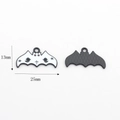 Vorder- und Rückseite des 25mm Halloween Fledermaus-Anhängers mit weißem Emaille-Muster - Halloween Fledermaus Anhänger-Weiß(13)