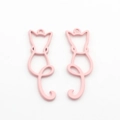Détail de breloques chat en émail rose pour la fabrication de bijoux DIY accessoires - Rose