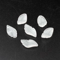 Détails de pétales d'iris en verre dégradé blanc avec texture sculptée pour bijoux DIY - Blanc