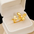 Bague papillon dorée ajustable avec pierres en zircone dans une boîte cadeau - Plaqué Or 18K (Bague Ouverte)