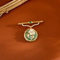 Spilla vintage in oro con fiore in smalto verde e dettagli in perla in cornice antica - Placcato Oro 18k Verde