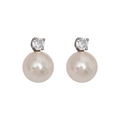 Boucles d'oreilles classiques en perles blanches avec accent diamant et argent chic - Tige en argent 925 / US 12 / Blanc Argenté Brillant