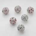 Detail van holle sterbedeltjes met kleurrijk emaille en kristallen voor DIY-sieraden maken - Willekeurige Gemengde Kleuren