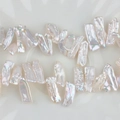Macro di perle naturali d'acqua dolce barocche con lucentezza metallica per gioielli fai-da-te - Circa 6*16mm / Bianco perla