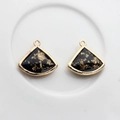 Ginkgoblatt-Anhänger aus schwarzem Harz mit Goldrahmen und Folie für DIY-Schmuck - Blattgold-Farbe