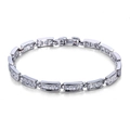 Elegante bracciale tennis color argento con maglie rettangolari e zirconi cubici incastonati - Stile Rettangolare a Tre Strass (Style 22)