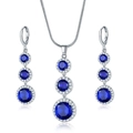 Dreiteiliges Schmuckset mit marineblauen Zirkonia und silberner Schlangenkette - Halsketten- und Ohrring-Set / Blau