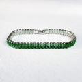 Dettaglio del bracciale argento con zirconi verdi taglio a gradino rettangolare - 19cm / Platino Zirconia Verde