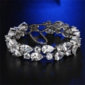 Élégant bracelet argenté à double rangée avec oxydes de zirconium de taille poire et ronde - 20cm / Platine Zirconia Blanc