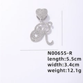 Collana con pendente lettera R corsiva, chiusura a cuore e cristalli bianchi scintillanti - Lettera R Argentata con Strass